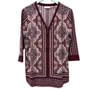 BELLE Kim Gravel Womens Stretch Top Medium Burgundy Red Paisley Zip V-Neck NWOT
